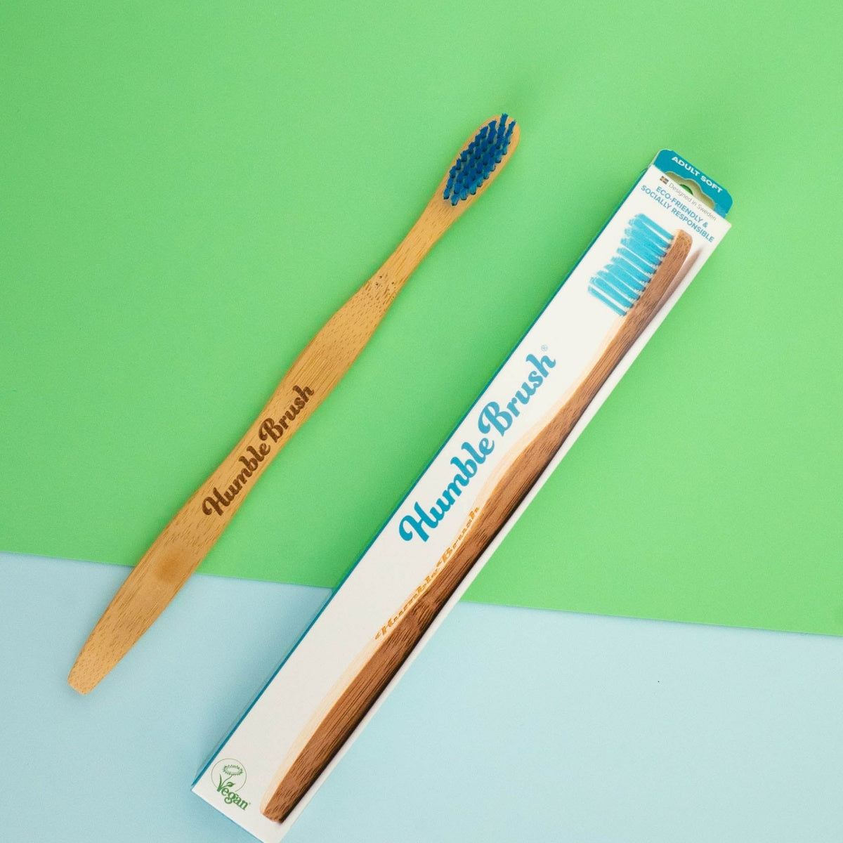 Escova de Dentes Suave em Bambu - Azul The Humble Co.
