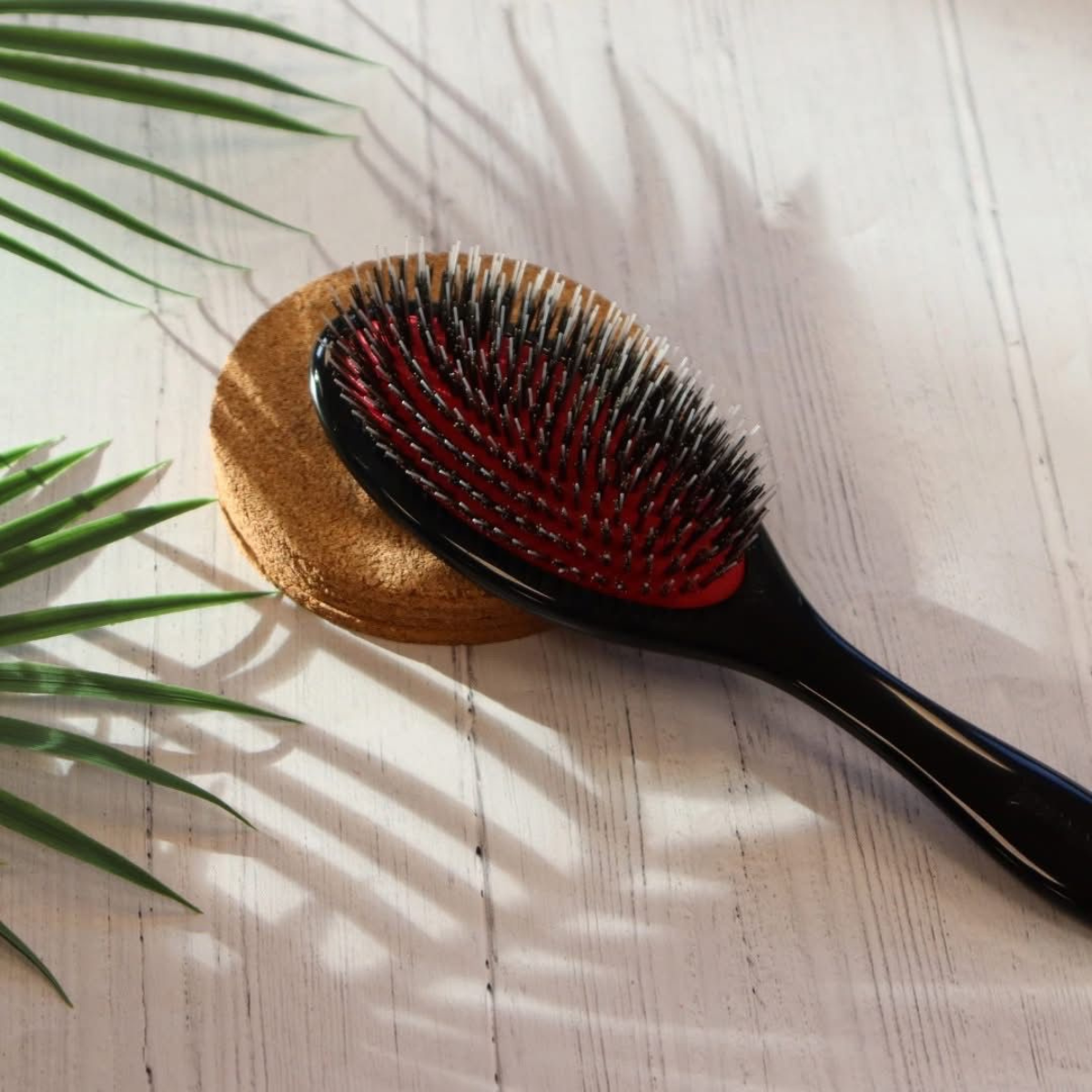 Escova de Cabelo Vegan Styler & Finisher Iconic Preta, DENMAN