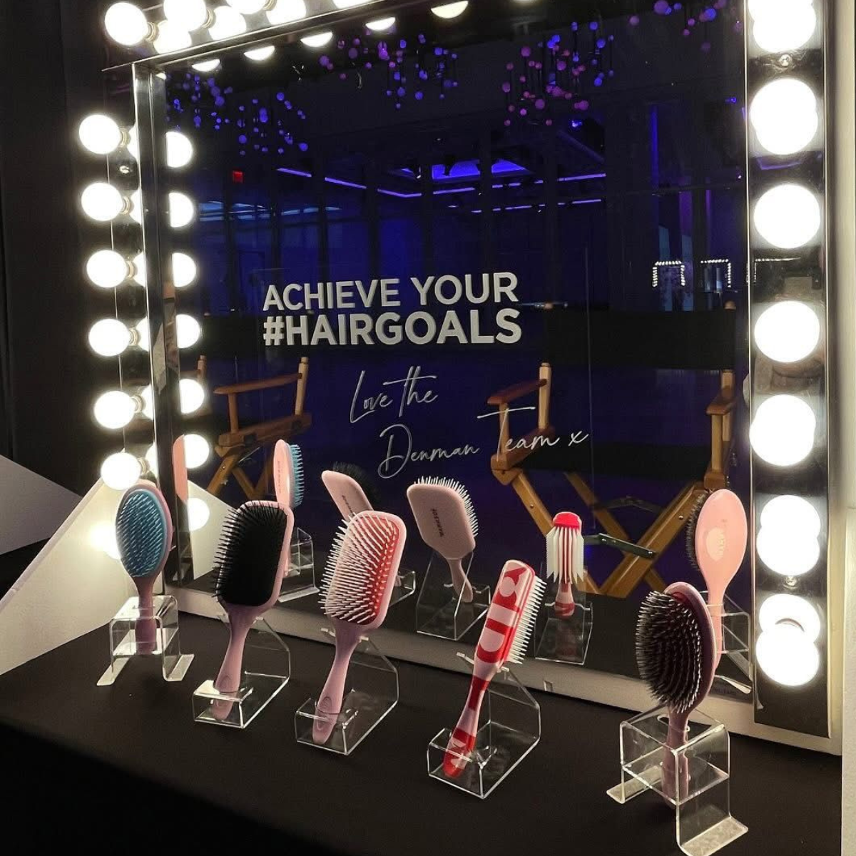 Mini Escova de Cabelo Desembaraçadora Rosa Elétrico, DENMAN