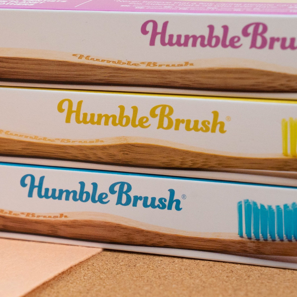 Escova de Dentes Suave em Bambu - Azul The Humble Co.